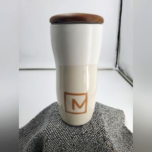 Modere Ceramic Tumbler w/Wooden Lid White and Cream (C20)